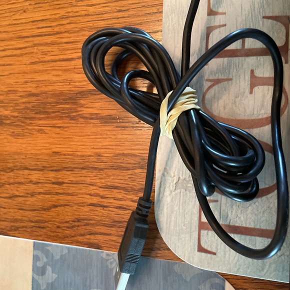 Alienware Computer Keyboard - Picture 5 of 6